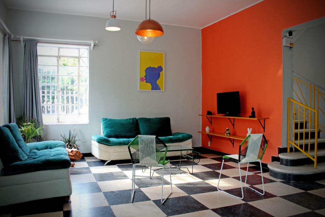 Hostal Americana Guadalajara Exterior photo
