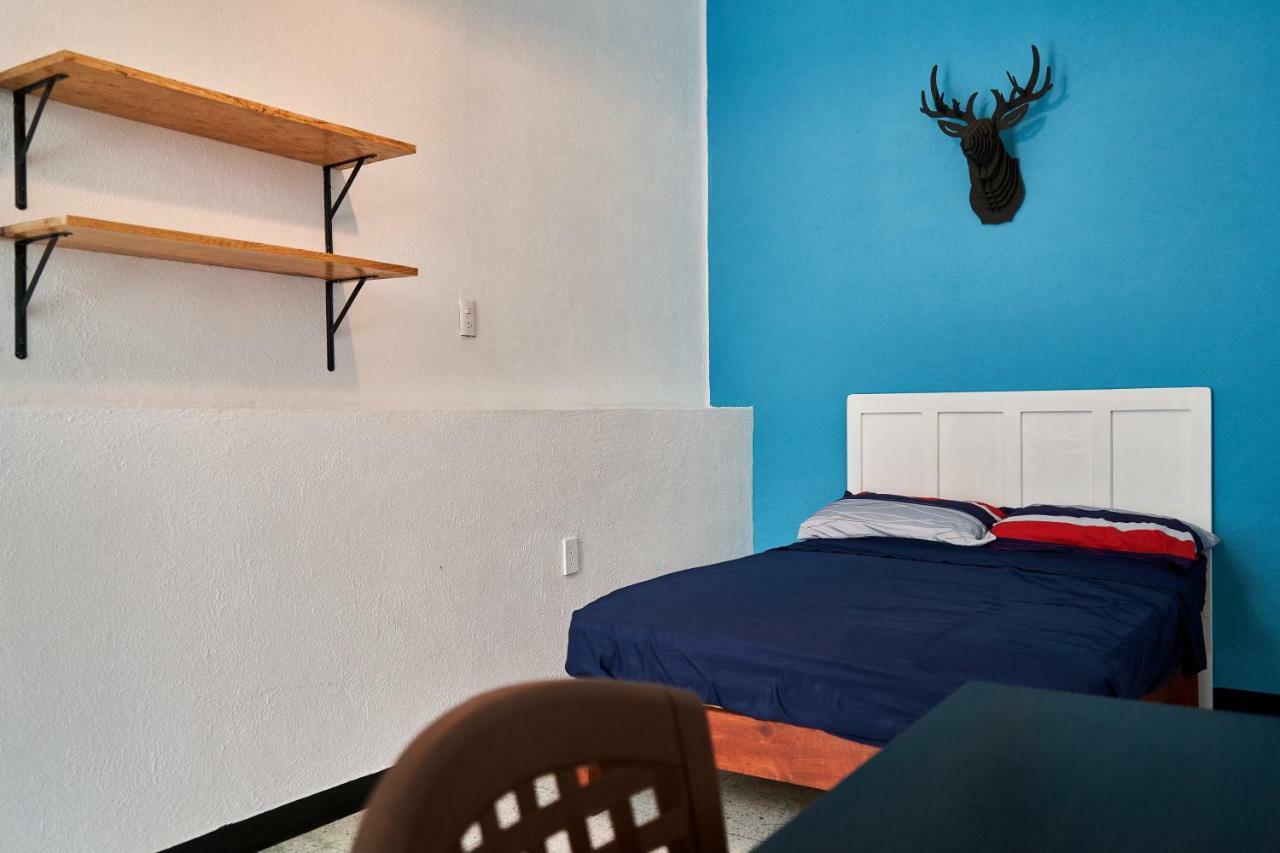 Hostal Americana Guadalajara Exterior photo
